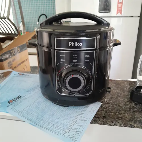 Panela de pressão elétrica