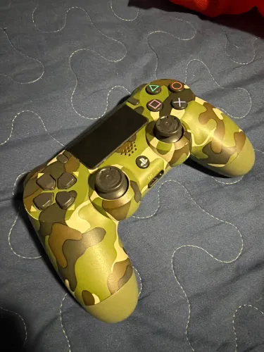 Controle ps4 c defeito
