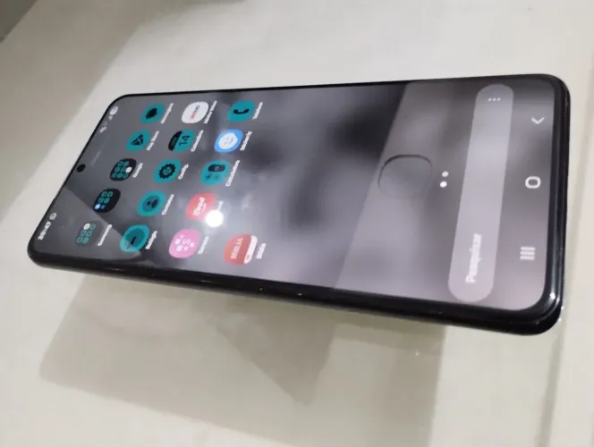 Samsung S21 Plus 256/ vendo ou troco em iPhone c torna da minha parte 