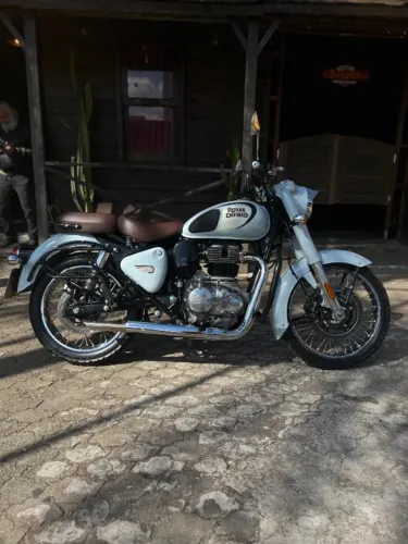 Royal Enfield Classic 350 - 23/24