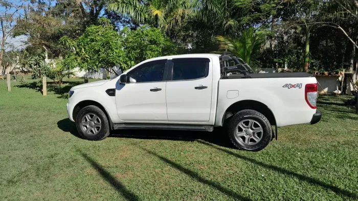 Vendo Ranger Automática XLS 2.2 diesel 4x4 2018