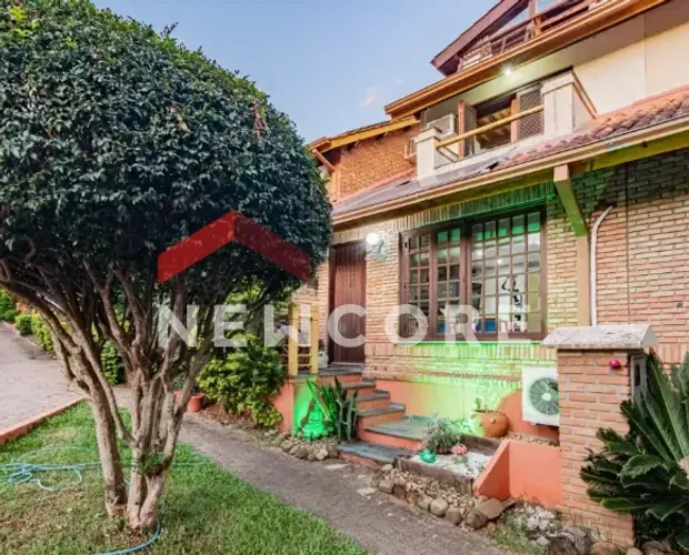 Casa de condomínio em Avenida da Cavalhada - Cavalhada - Porto Alegre/RS