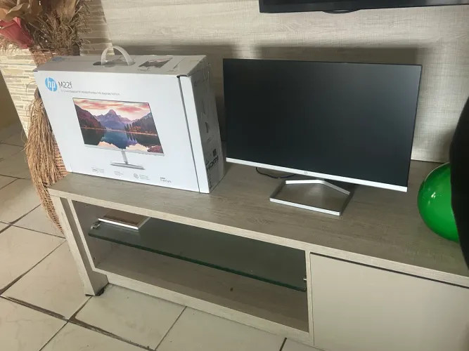Monitor hp 22 full hd novíssimo