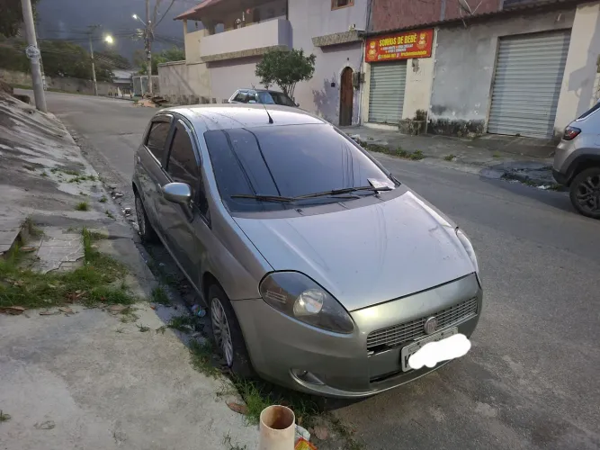 Fiat Punto HLX 1.8 Flex 8V 5P 2008