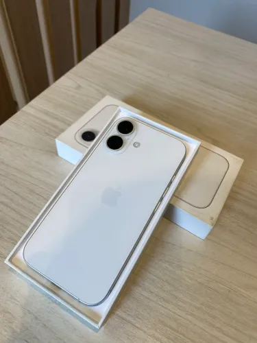 iPhone 16 128gb