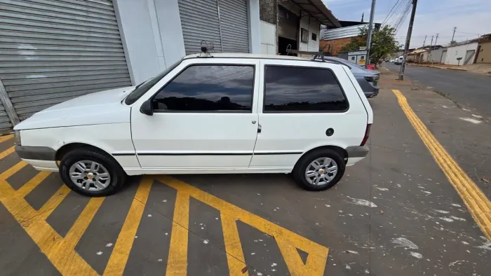 Fiat Uno Mille 1.0 Fire/ F.flex/ Economy 2P 2009