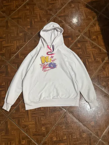 Nike athletics branca