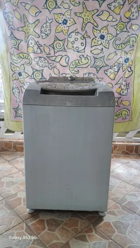 Máquina de lavar roupa brastemp