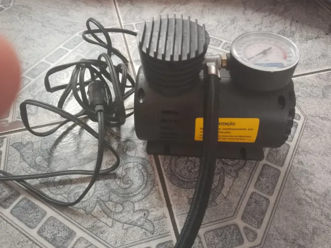 Vende se novo suporte para tv ebomba de encher penel 