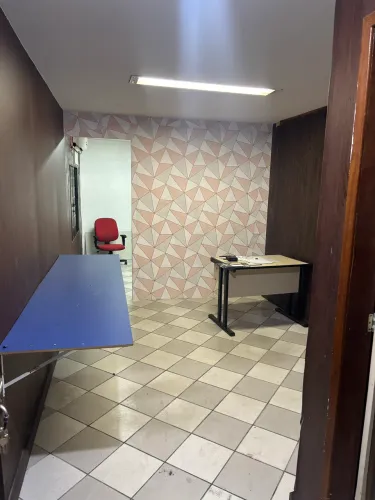 Alugo sala comercial no centro de Campo Grande