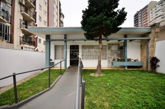 Casa, 373M², à Venda por R$ 2.250.000,00 - Mercês, Curitiba (Pr)