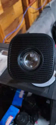 Projetor Portátil LED - Nunca Usado
