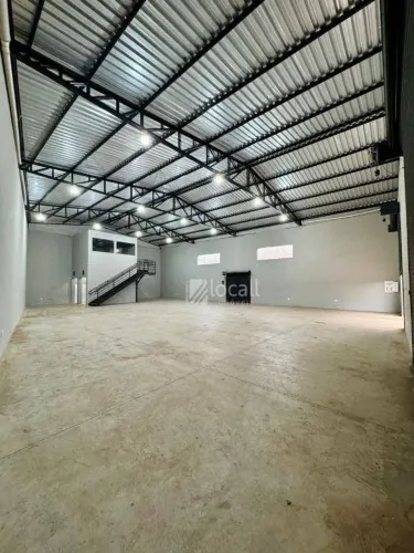 Salão para alugar, 351 m² por R$ 7.550/mês - Centro - Ipiguá/SP