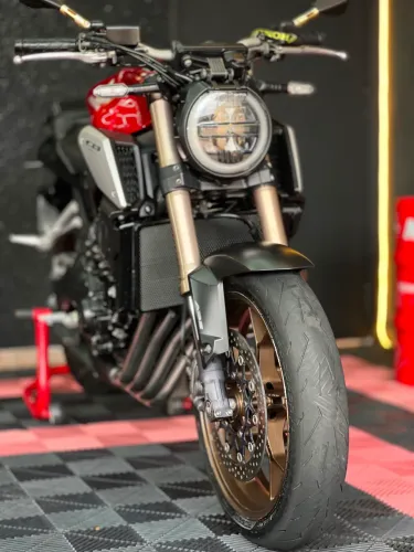 Vende-se CB650R