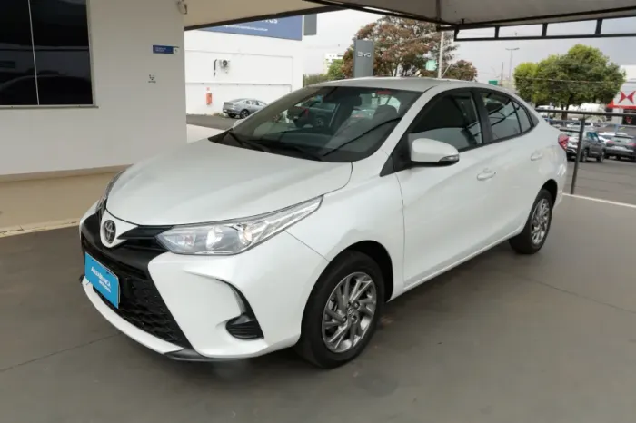Toyota Yaris XS Sedan 1.5 Flex 16V 4P Aut. 2025
