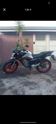 Titan 160 2023. Só pegar e andar