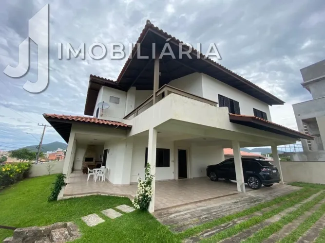 Casa Residencial com 7 quartos à venda por R$ 1950000.00, 280.00 m2 - INGLESES DO RIO VERM