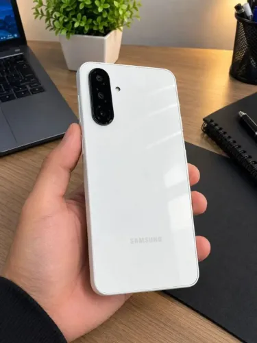 SAMSUNG GALAXY A26