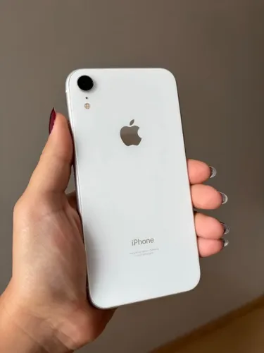 iPhone XR 