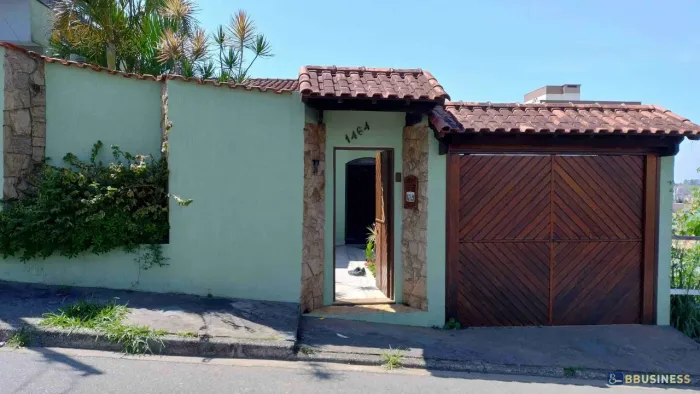 Casa duplex para Venda e Locação, Vila Suissa, Mogi das Cruzes, SP