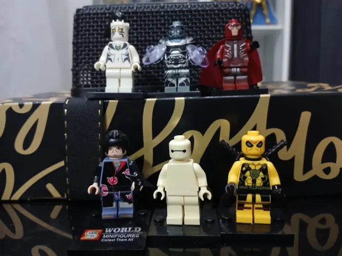 Lego Operação Big Hero, Naruto, X-Men, Naruto, Deadpoo- 2 unidadesl