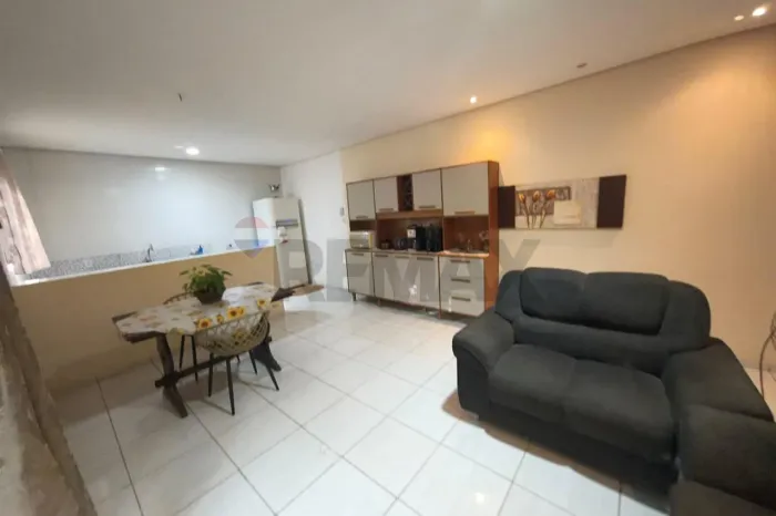 Chácara 1.050 m², 3 Casas : Bairro Alegre em Santo Antônio de Posse