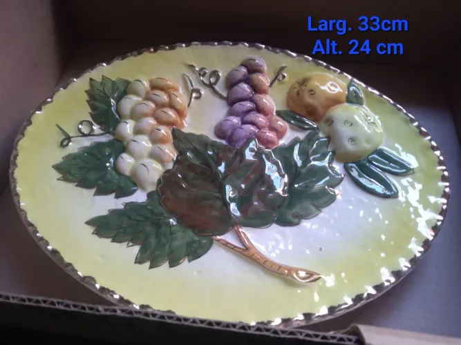 Fruteira/Prato em porcelana vintage