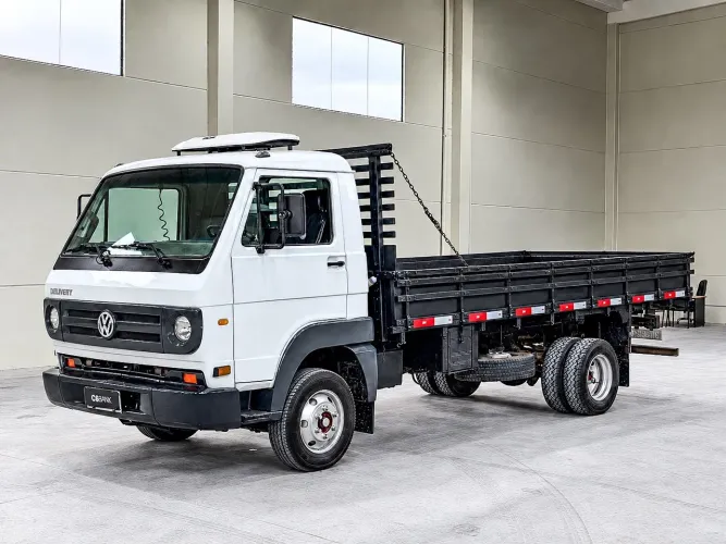 8-150 E DELIVERY 2P (DIESEL) BRANCA 2009/2009
