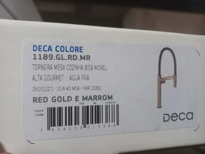 Torneira deca colore. R$:2.000
