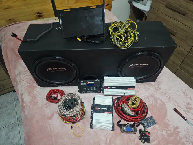 SOM AUTOMOTIVO COMPLETO - PIONEER + TARAMPS + MULTIMÍDIA