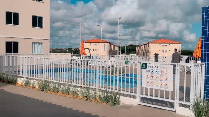 Alugo apartamento mobiliado