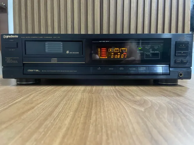 CD Player Gradiente CDC-3.0 - Linha Esotech 