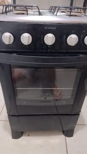 Fogão Itatiaia Star 4 Bocas Preto com Forno - Ótimo Estado!