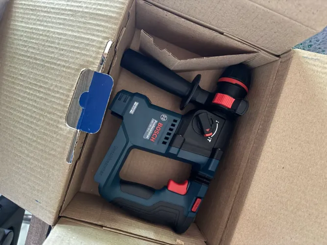 Bosch Martelete Perfurador GBH 18V-18 X sem bateria
