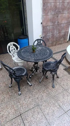 Mesa de Jardim Ferro Fundido - 4 cadeiras