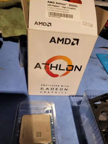 AMD Atlhon 3000G AM4