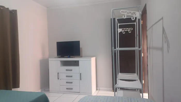 Vendo cômoda em perfeito estado