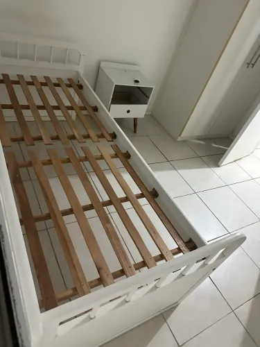 Kit Cama de solteiro e criado mudo 