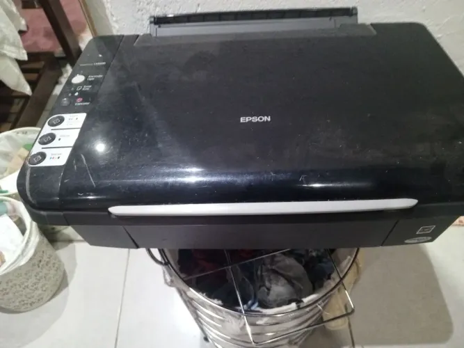 Vendo uma máquina