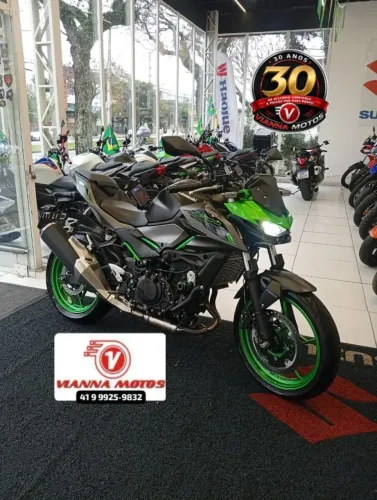 KAWASAKI  Z500 SE  COMPLETA