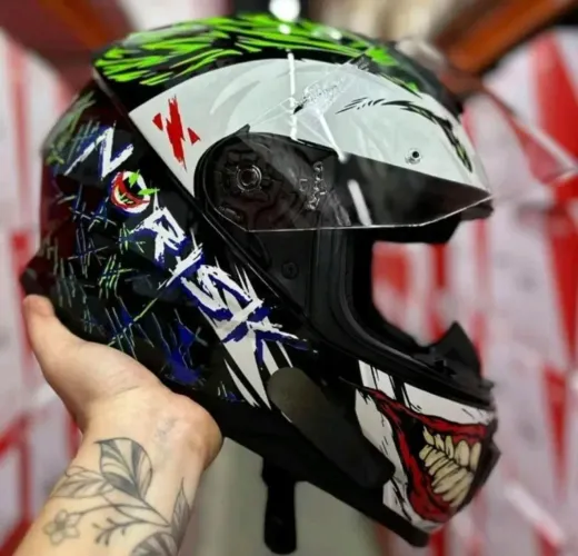 Capacete Fechado Norisk Edição Coringa (Joker) - Tamanho 62