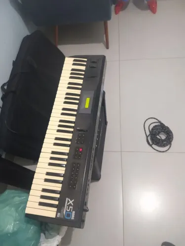 Teclado Korg X5d