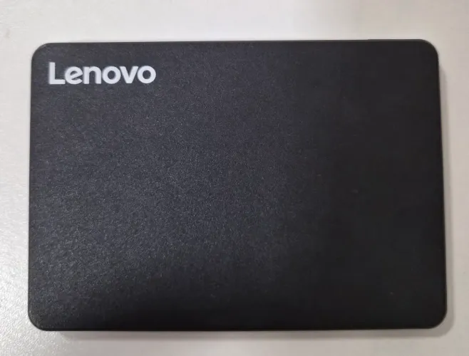 SSD Sata 3 Lenovo de 2T