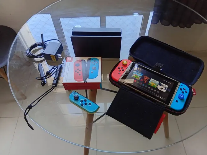 Nintendo Switch V2 32Gb