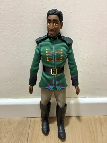 Boneco Tenente Mattias original Disney Store
