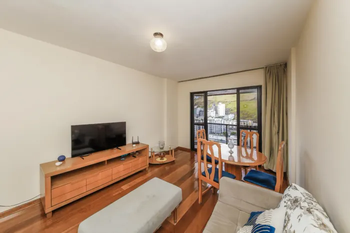 Apartamento com 3 quartos, varanda e lazer completo para venda