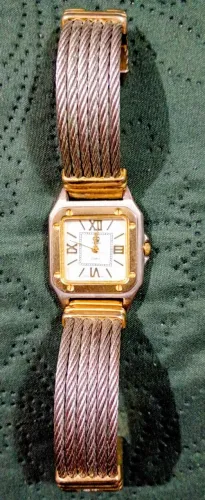 Relógio Coroa quartz feminino com pulseira bracelete funcionando