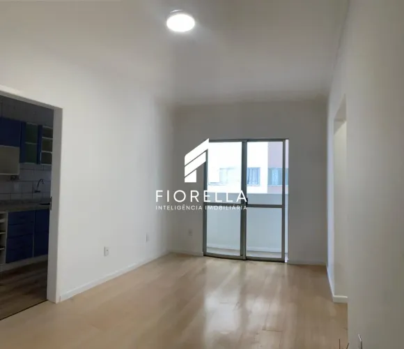 Apartamento à venda com 02 dormitórios, no bairro Campinas, São José/SC.
