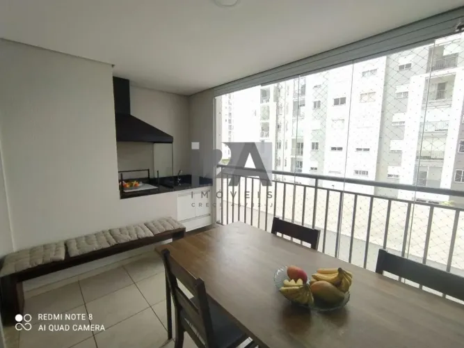 Apartamento 64m²; à venda com 2 dormitórios sendo uma suíte, varanda gourmet e envidraçada