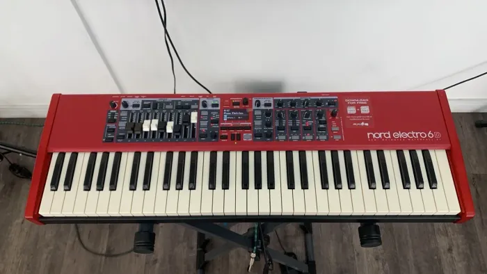 Nord Electro 6d 61